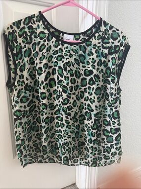 CAbi Green and Black Leopard Print Short Sleeve Tee